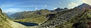 33 Vista panoramica sul Lago di Porcile di Sopra e verso la Valle Lunga